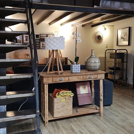 Apartamento Authentic Loft With Mezzanine & Exposed Stones Heart Of Lyon Exterior foto