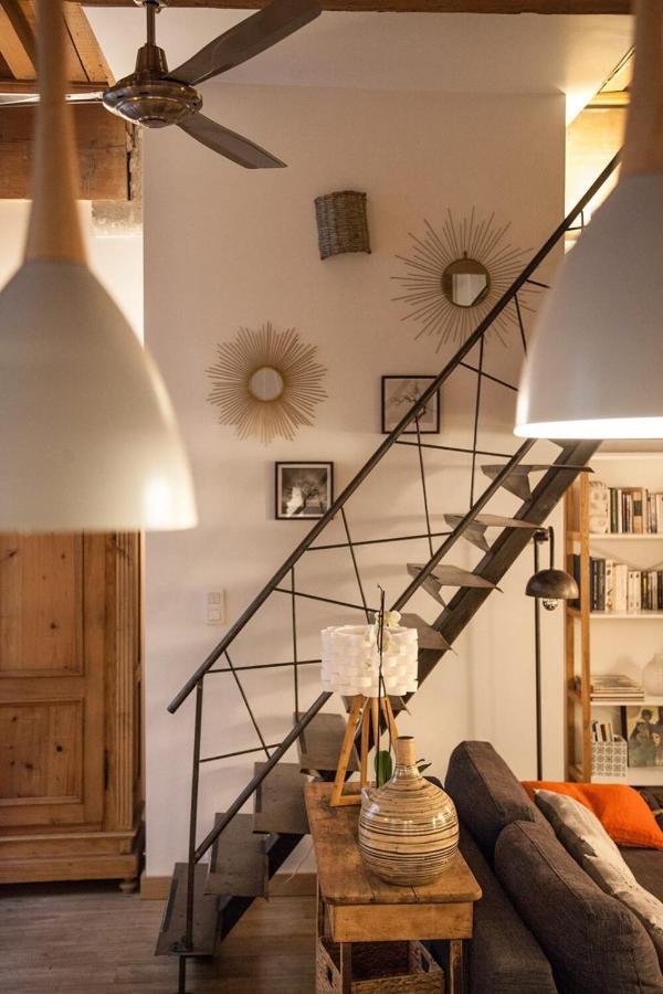 Apartamento Authentic Loft With Mezzanine & Exposed Stones Heart Of Lyon Exterior foto